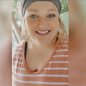 Meet your Posher, Courtney